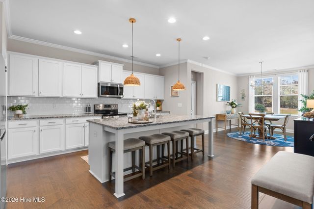 759 Hollybriar Loop Road SE, Bolivia, NC 28422