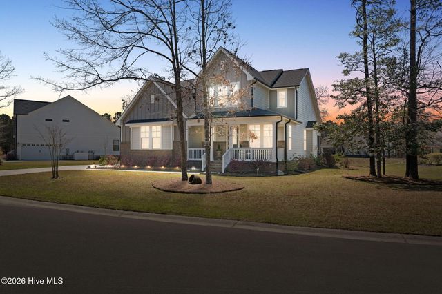 759 Hollybriar Loop Road SE, Bolivia, NC 28422