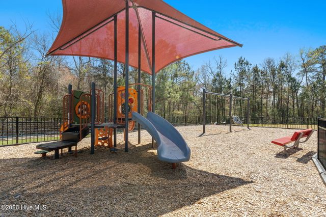 759 Hollybriar Loop Road SE, Bolivia, NC 28422