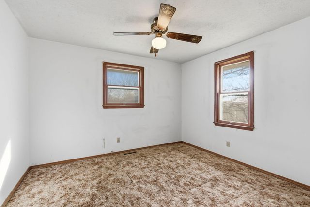 204 S Cottonwood Avenue, Republic, MO 65738