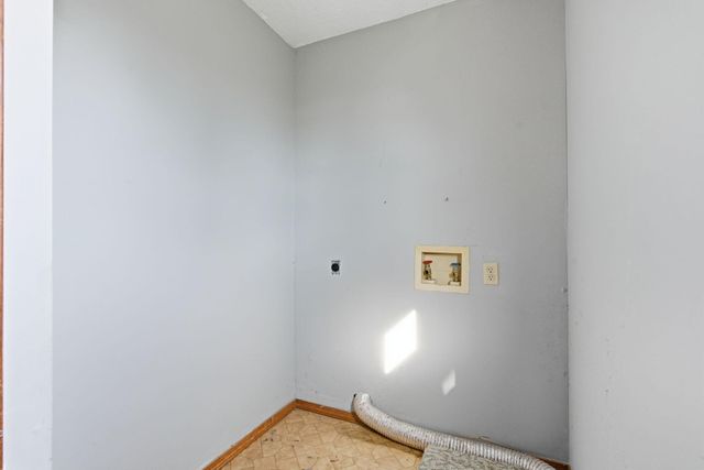 204 S Cottonwood Avenue, Republic, MO 65738