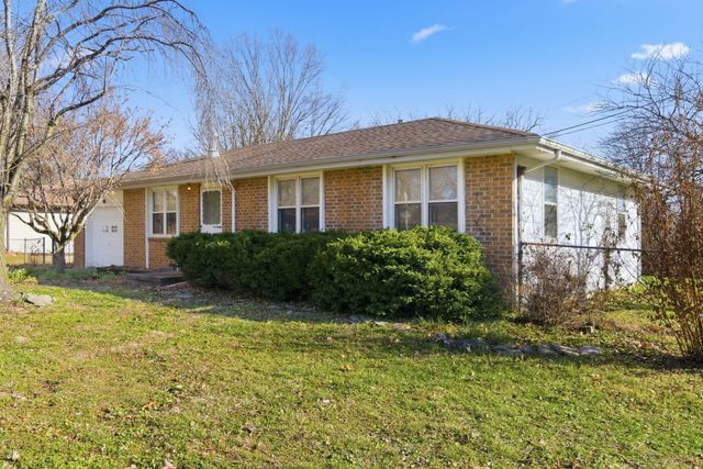 204 S Cottonwood Avenue, Republic, MO 65738