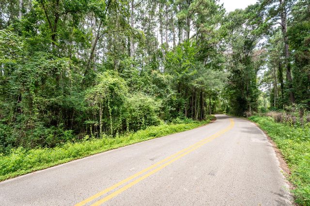 20765 Sullivan Road, New Caney, TX 77357