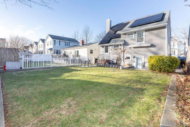 158 Reville Street, Bronx, NY 10464