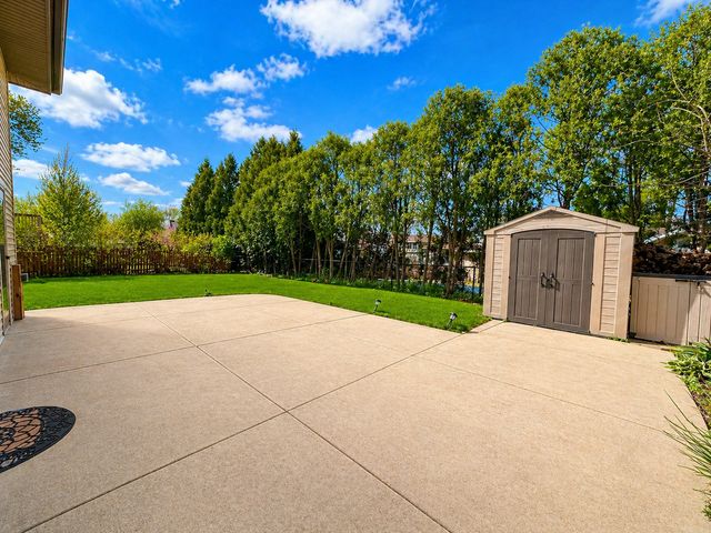 1106 WESTFIELD Lane, Schaumburg, IL 60193