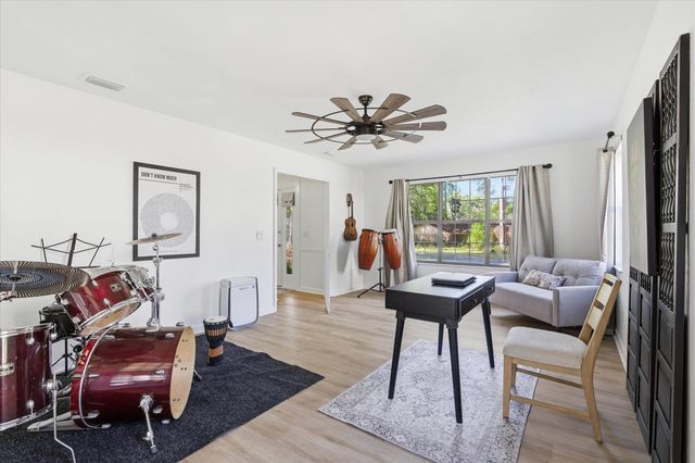 2836 Fitzpatrick Drive, Tallahassee, FL 32309