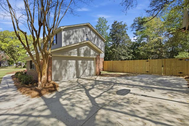 2836 Fitzpatrick Drive, Tallahassee, FL 32309