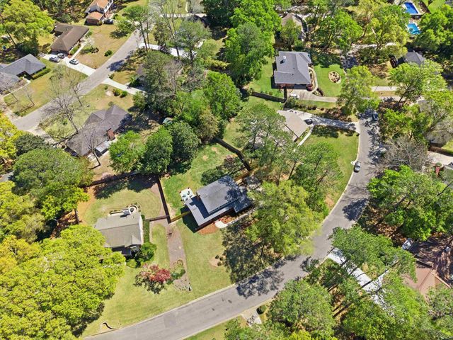 2836 Fitzpatrick Drive, Tallahassee, FL 32309