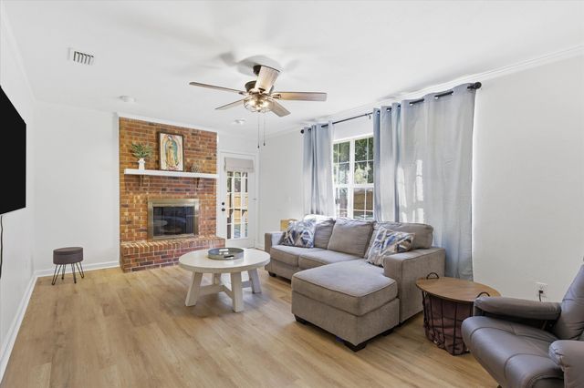 2836 Fitzpatrick Drive, Tallahassee, FL 32309