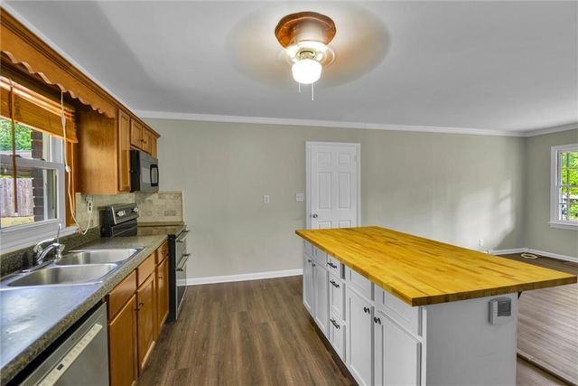 54 Driskell Avenue SW, Mableton, GA 30126