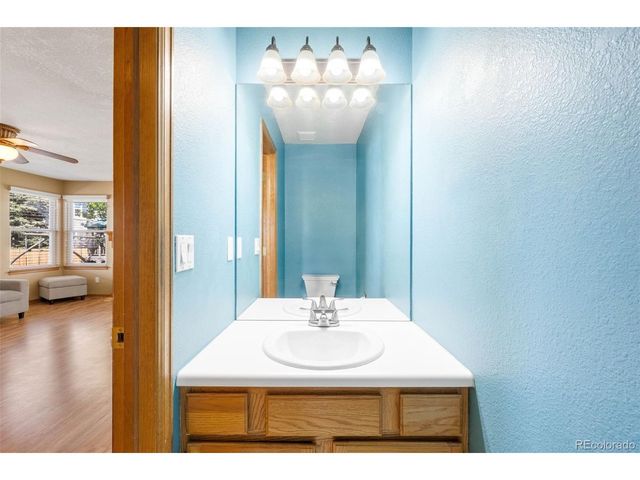19817 E Prentice Ave, Centennial, CO 80015