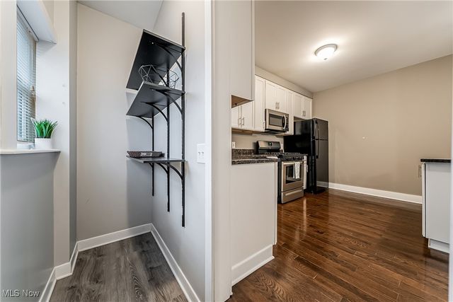 11204 Clifton Boulevard, Cleveland, OH 44102