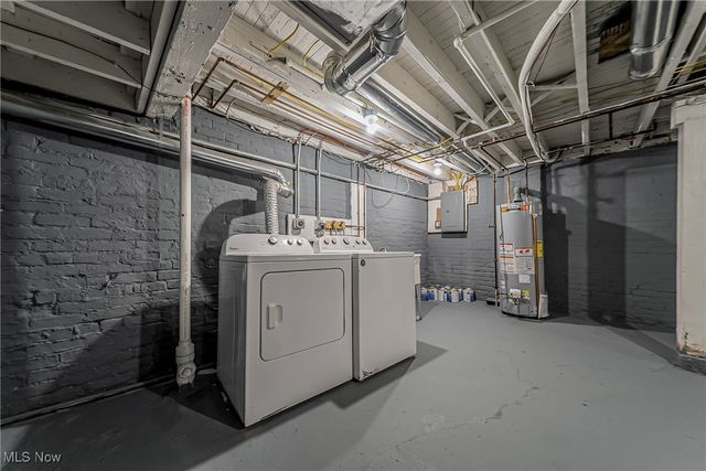 11204 Clifton Boulevard, Cleveland, OH 44102