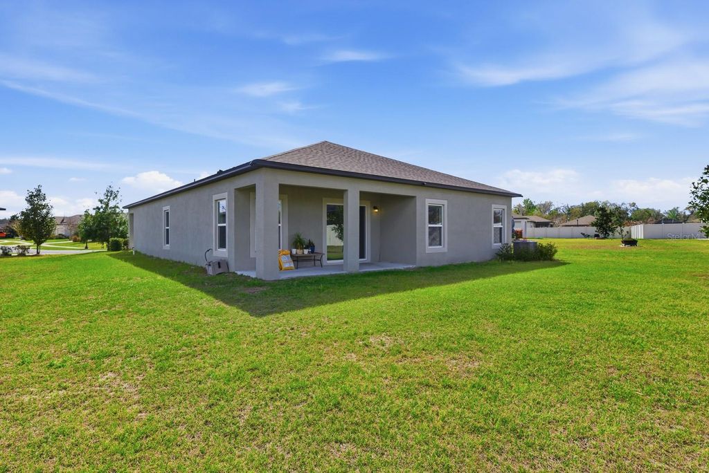 Image 33 of property listing at 12218 GOTHIC ROAD, Spring Hill, FL 34610