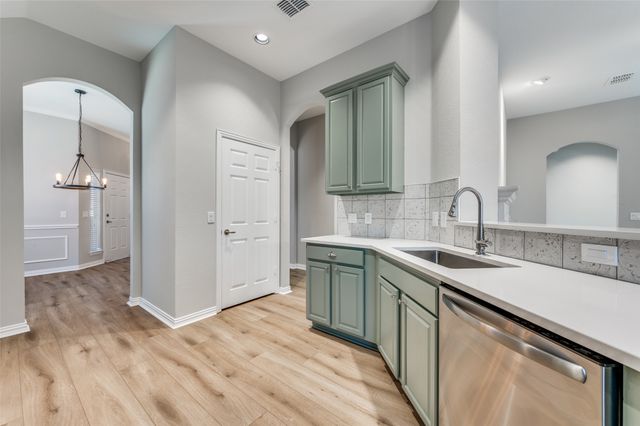 1308 Quaker Drive, Fairview, TX 75069