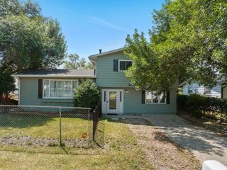 1001 19th Ave SW, Minot, ND 58701
