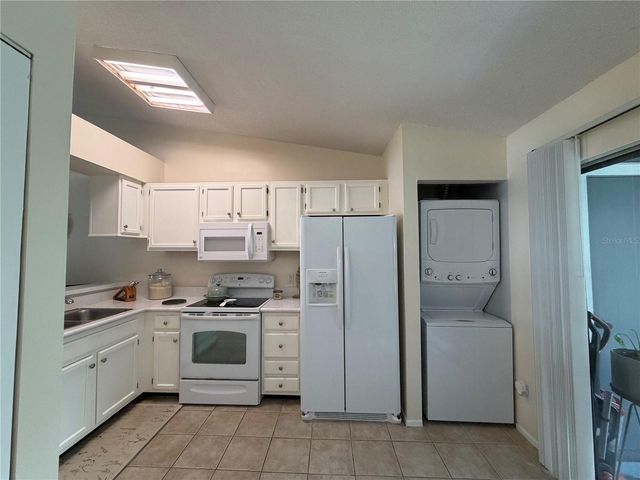 5457 LAKE MARGARET DRIVE 19-1, Orlando, FL 32812