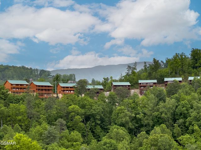 2316 Boulder Way, Sevierville, TN 37862