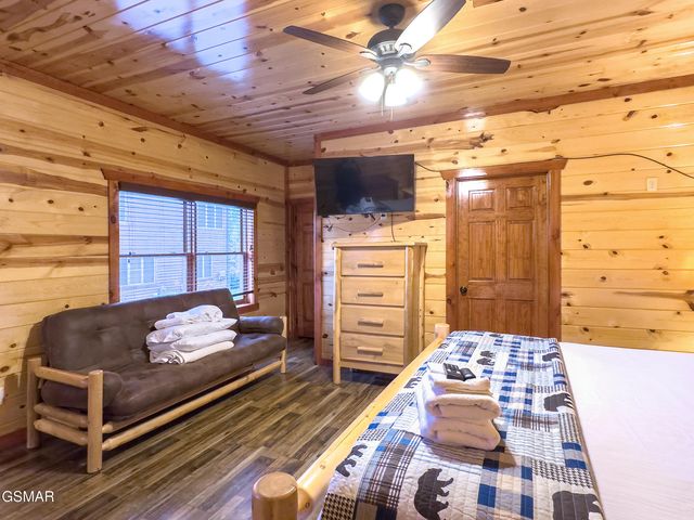 2316 Boulder Way, Sevierville, TN 37862