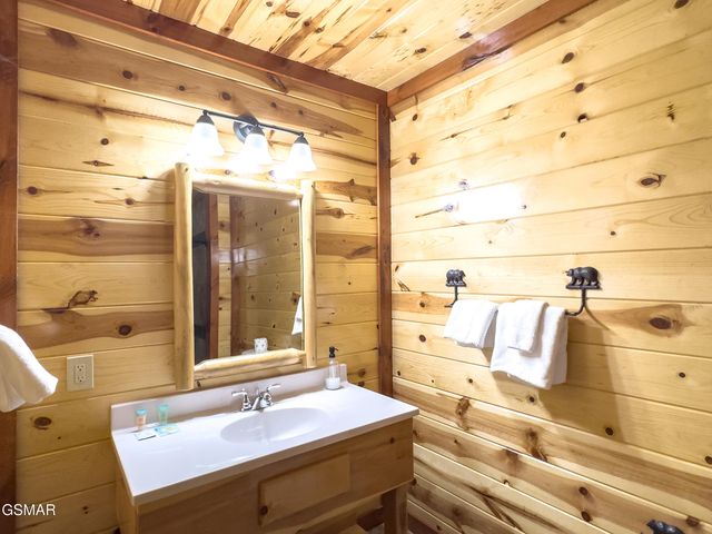 2316 Boulder Way, Sevierville, TN 37862