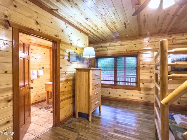 2316 Boulder Way, Sevierville, TN 37862