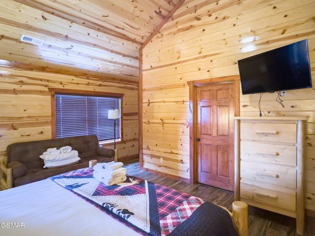 2316 Boulder Way, Sevierville, TN 37862