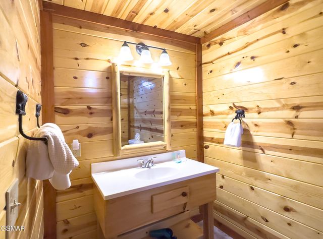 2316 Boulder Way, Sevierville, TN 37862