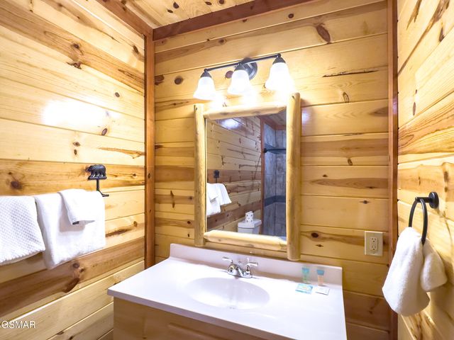 2316 Boulder Way, Sevierville, TN 37862