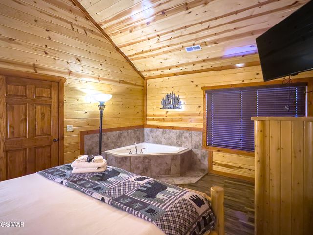 2316 Boulder Way, Sevierville, TN 37862