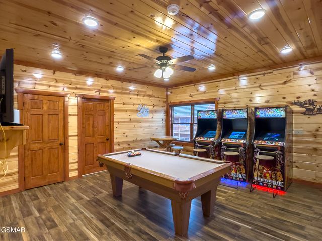 2316 Boulder Way, Sevierville, TN 37862