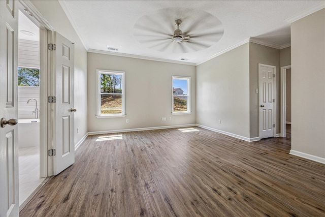 432 TIPTON LAKE CIR W, Millington, TN 38053