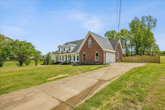 432 TIPTON LAKE CIR W, Millington, TN 38053