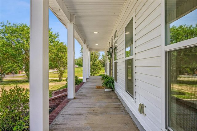 432 TIPTON LAKE CIR W, Millington, TN 38053