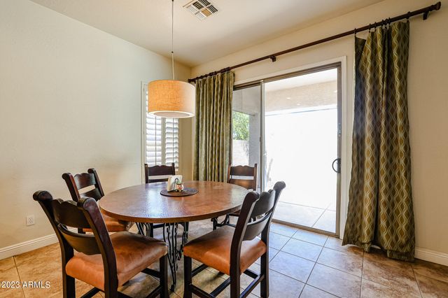 3673 S SOHO Lane E, Chandler, AZ 85286