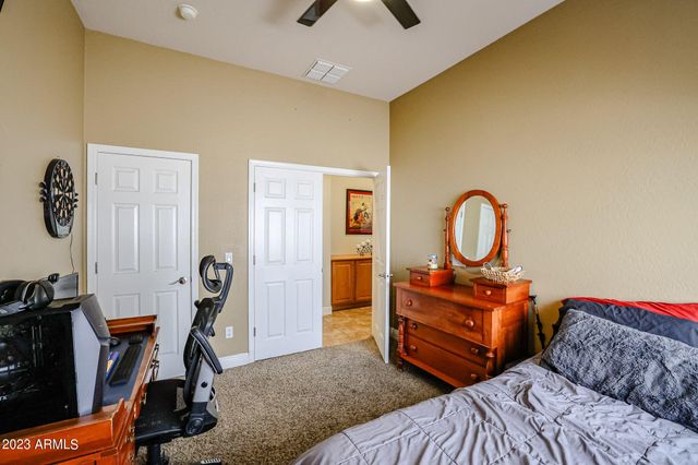 3673 S SOHO Lane E, Chandler, AZ 85286