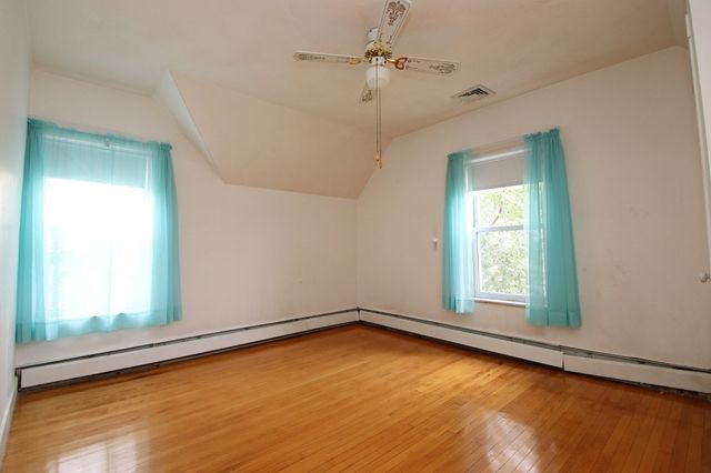 14 Dodge St, Malden, MA 02148