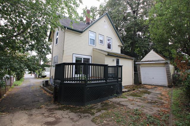 14 Dodge St, Malden, MA 02148