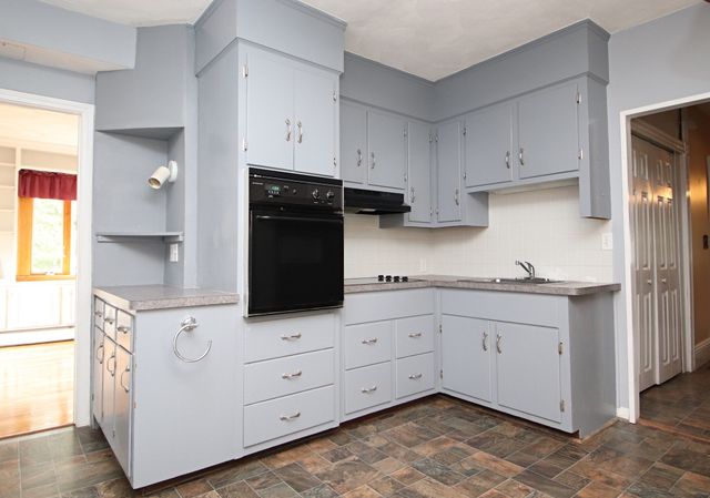 14 Dodge St, Malden, MA 02148