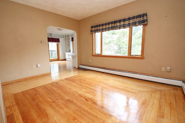 14 Dodge St, Malden, MA 02148