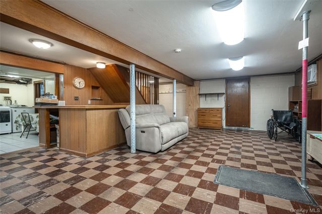 35 Havell Street, Ossining, NY 10562