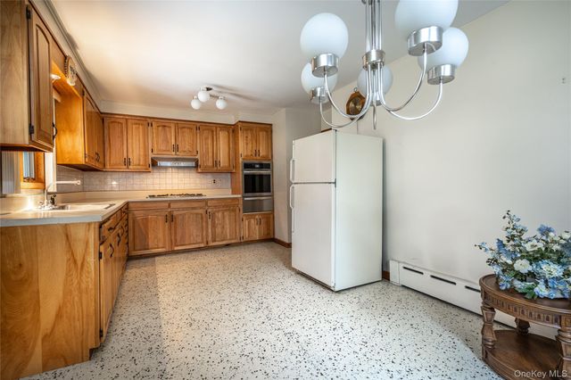 35 Havell Street, Ossining, NY 10562