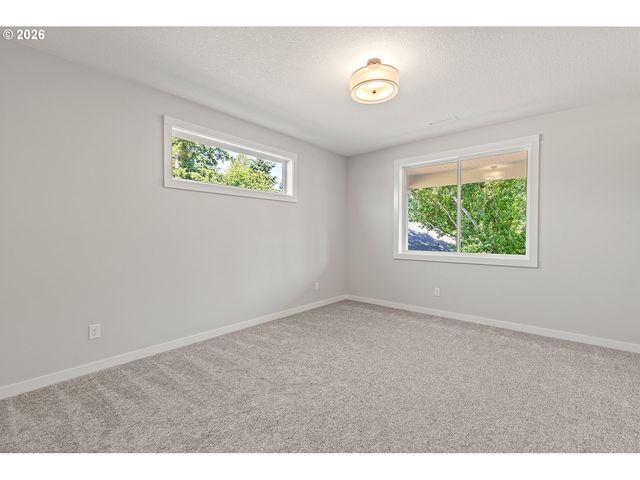 5008 Ne 71ST St, Vancouver, WA 98661