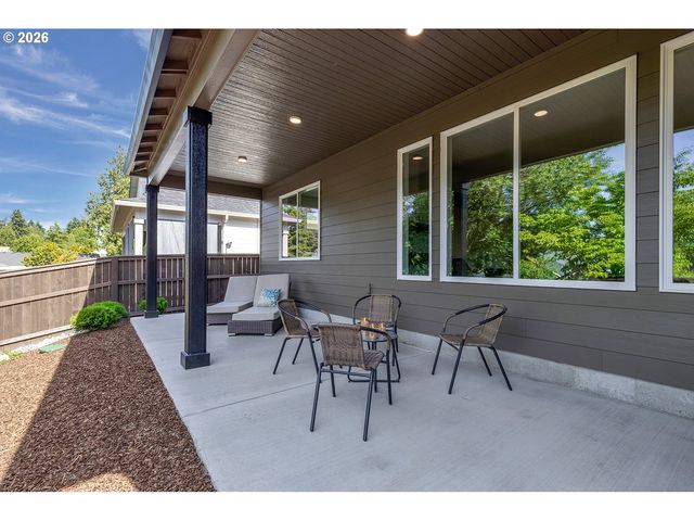 5008 Ne 71ST St, Vancouver, WA 98661