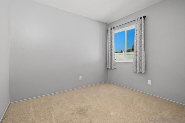 9933 Oakstone Ct, Santee, CA 92071