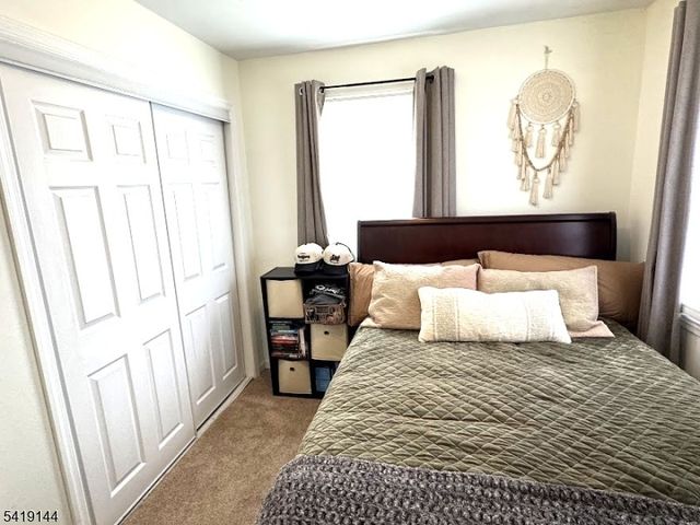 34 Eisenhower, Spotswood Boro, NJ 08884