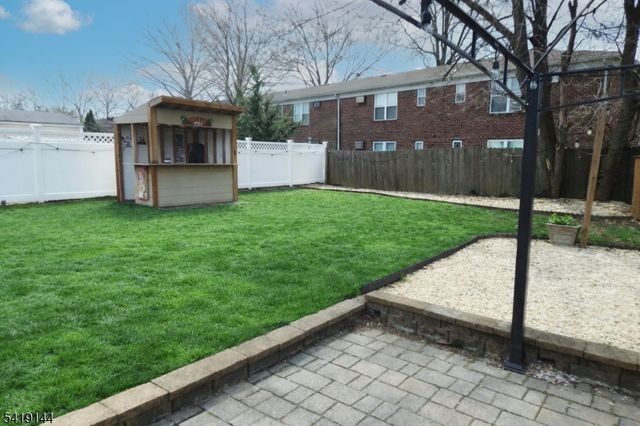 34 Eisenhower, Spotswood Boro, NJ 08884