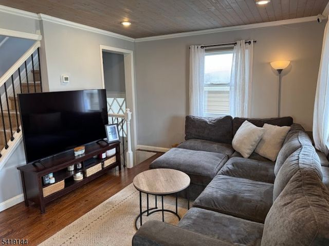 34 Eisenhower, Spotswood Boro, NJ 08884