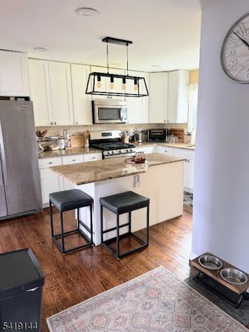 34 Eisenhower, Spotswood Boro, NJ 08884