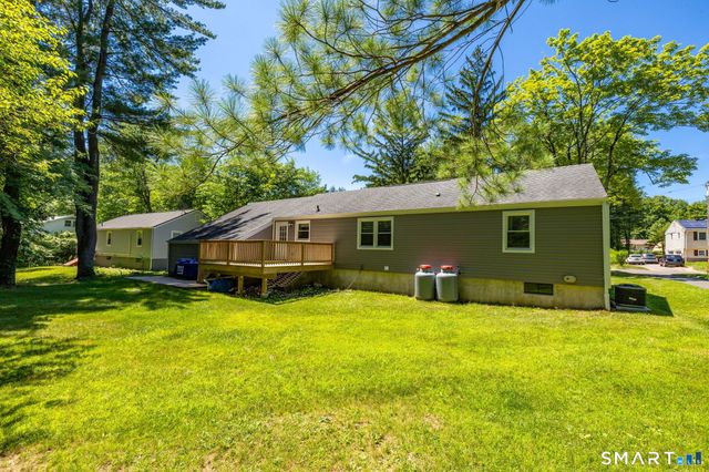 124 Grove Street, Windsor, CT 06095