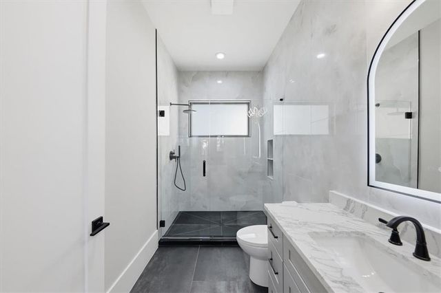 1613 Azalea Drive, Lawrenceville, GA 30043